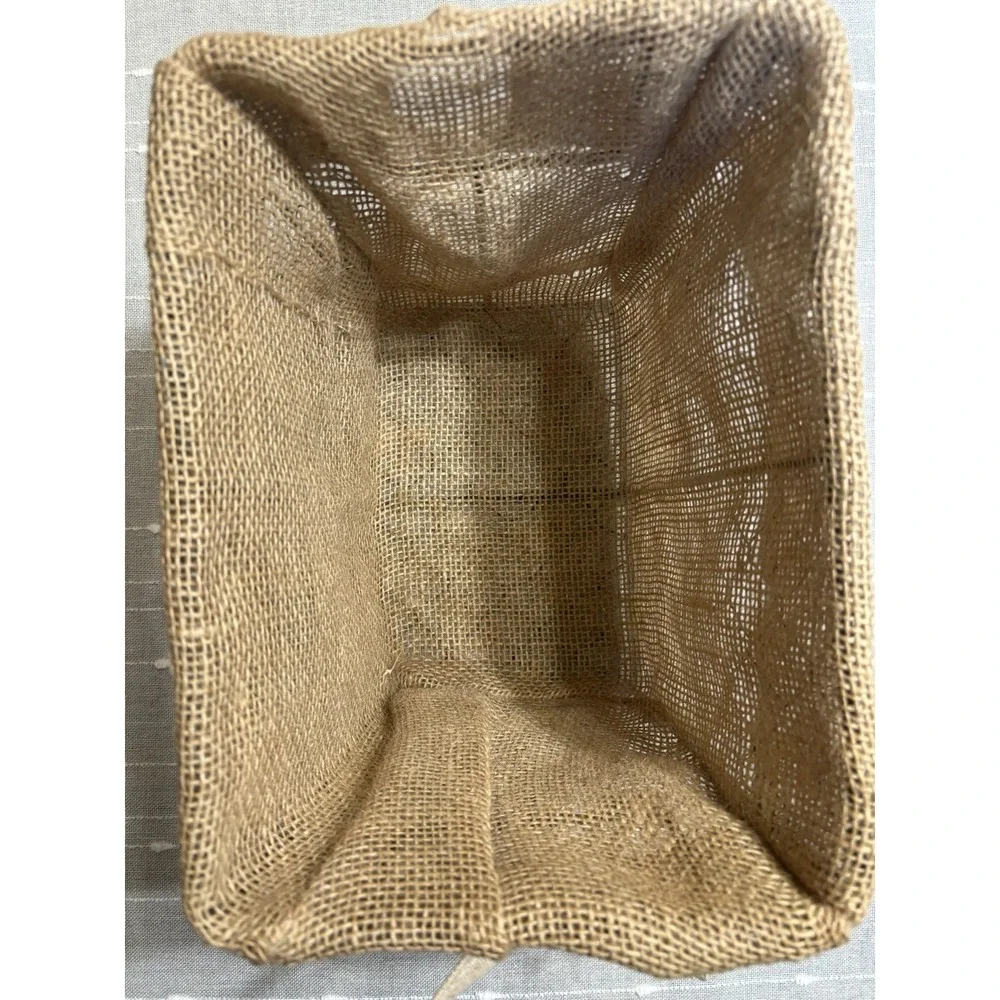 Rustic Country Farmhouse-style wire storage basket with removable burlap liner